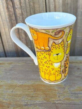 Vintage Roy Kirkham Colorful Wild Cats Porcelain Cup Size 12oz